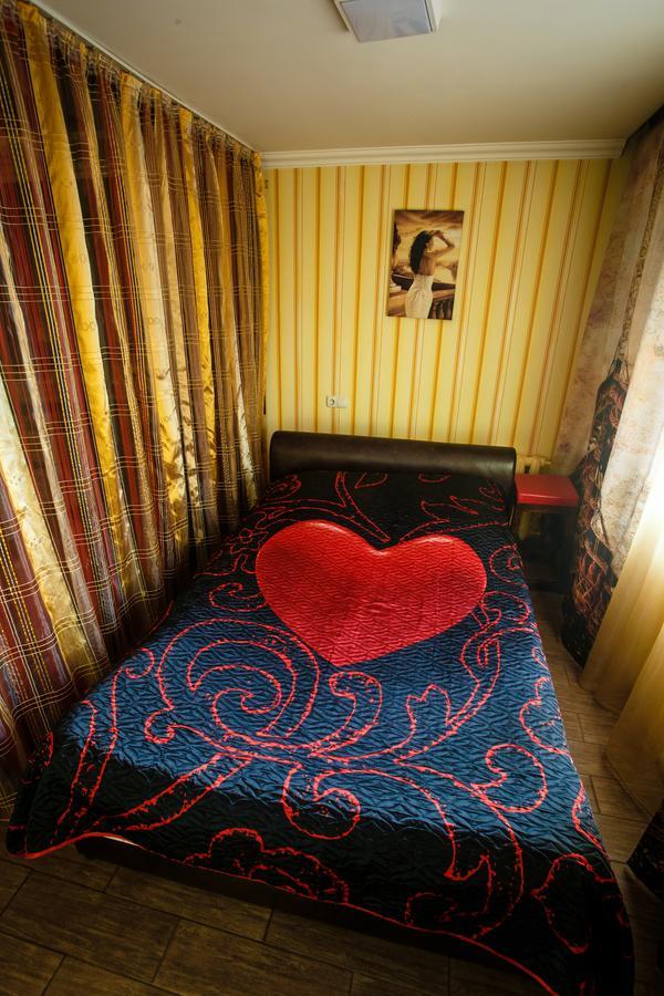 Apartlux Chernigov Esterno foto